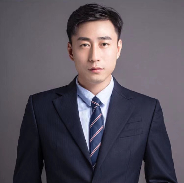 叶志鸿 灯光与摄影艺术负责人